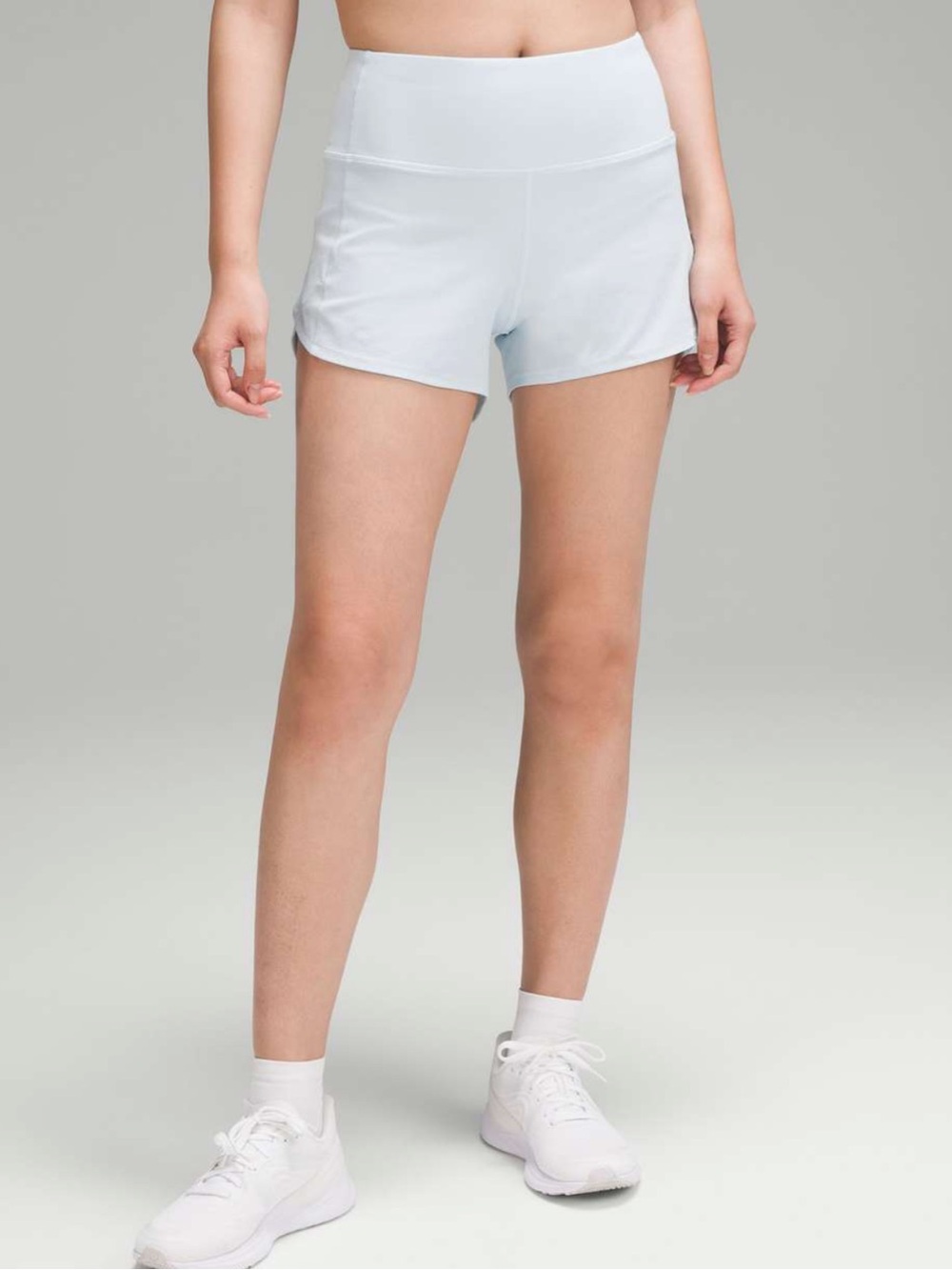 Lululemon Speed up high rise short 4” powder blue sz 10